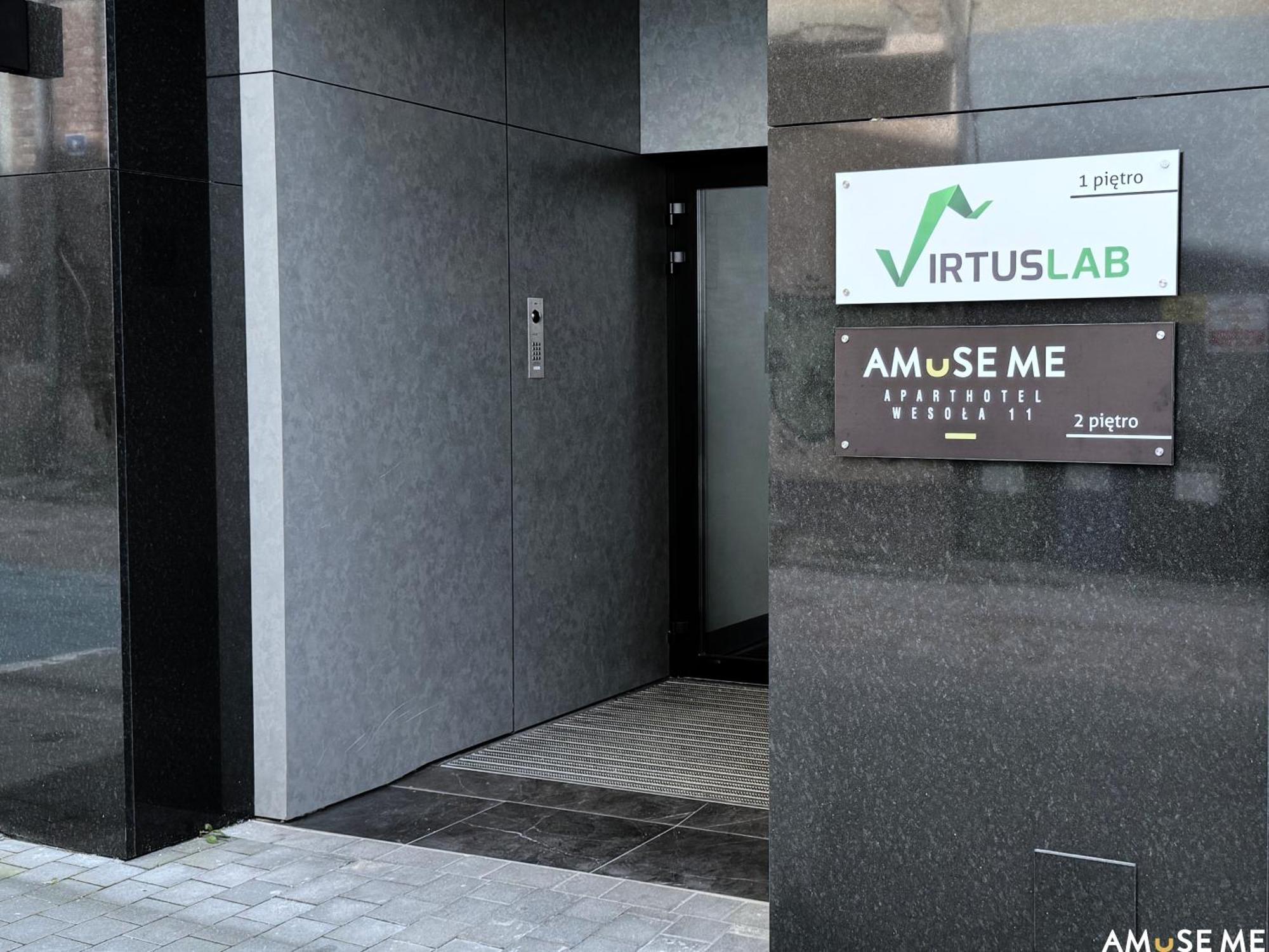 Amuse Me Aparthotel Kielce Exteriör bild
